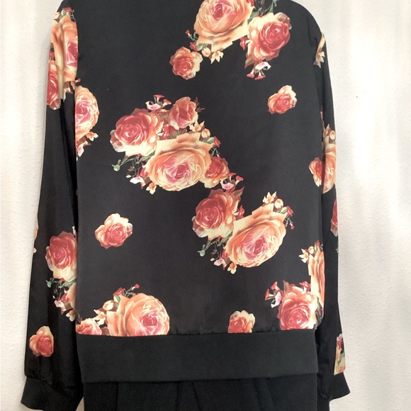 Streetwear Society | size: L | Black Floral Bomber Jacket - Picture 7 of 11
